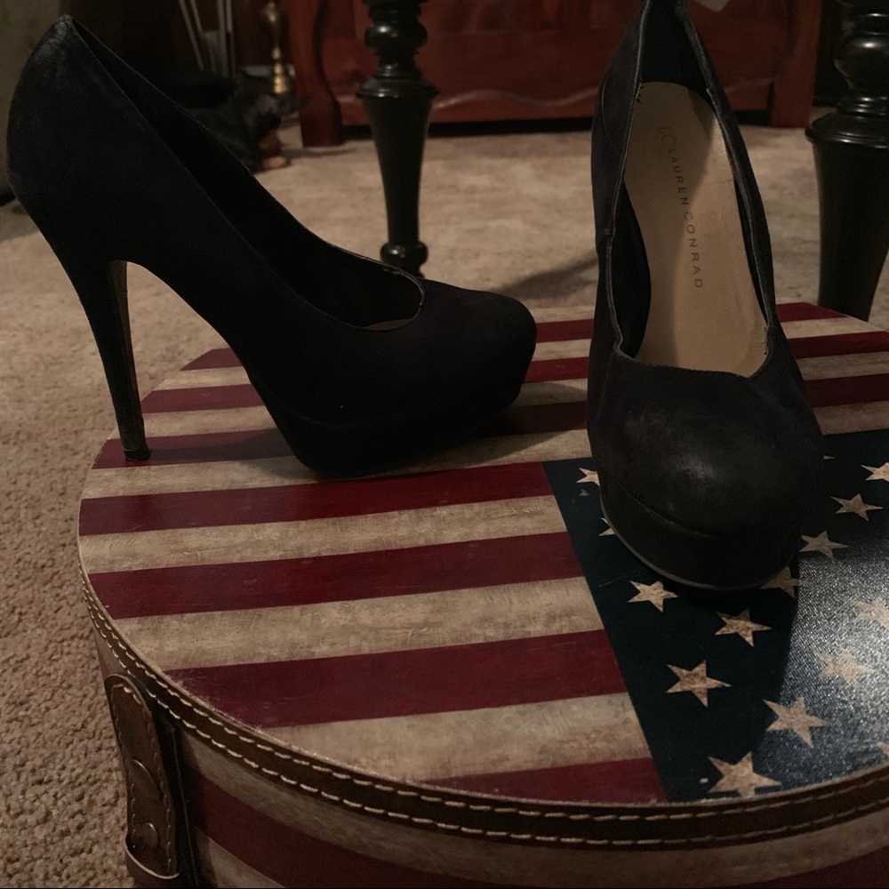 Pumps - Picture 4 of 5